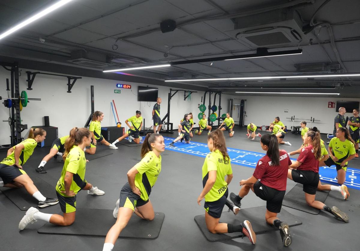 Las realistas, esta mañana en el gimnasio de Zubieta.