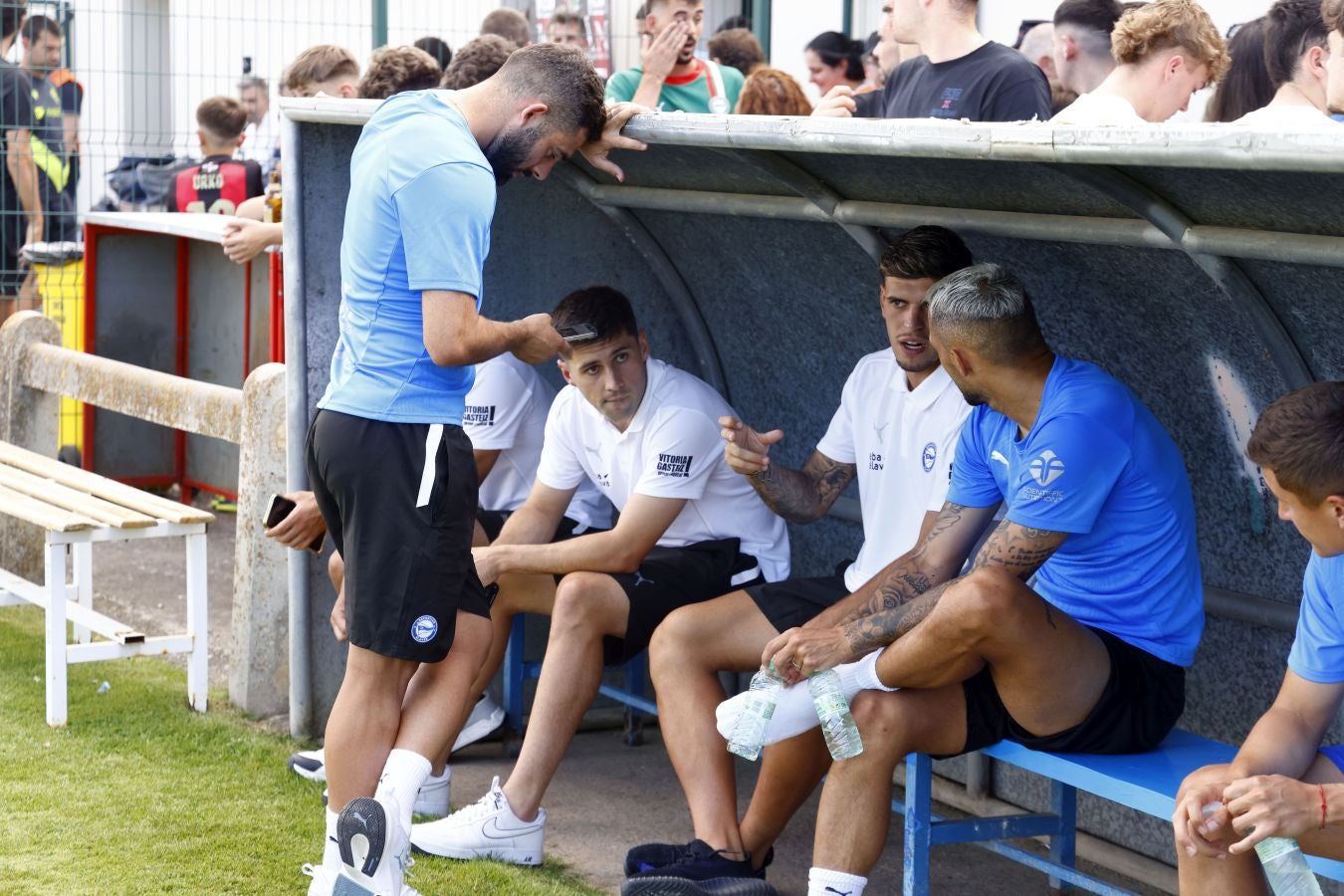 Galería de fotos del amistoso disputado entre Alavés y Real Sociedad en Laguardia