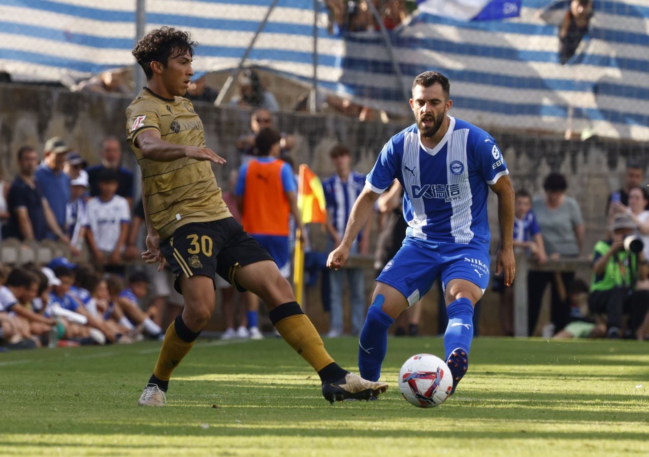 Galería de fotos del amistoso disputado entre Alavés y Real Sociedad en Laguardia