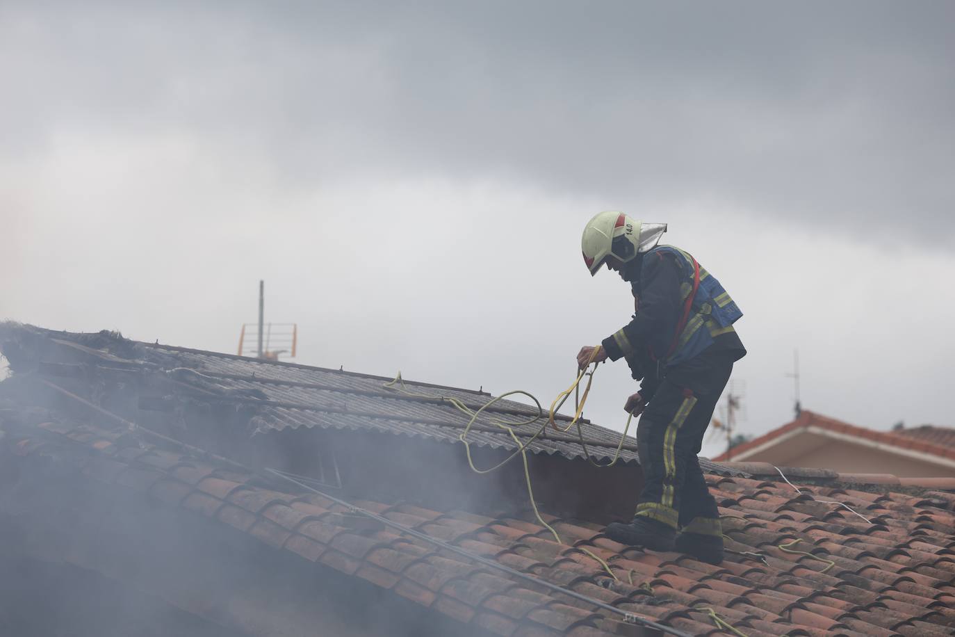 Las imágenes del incendio en Mutriku