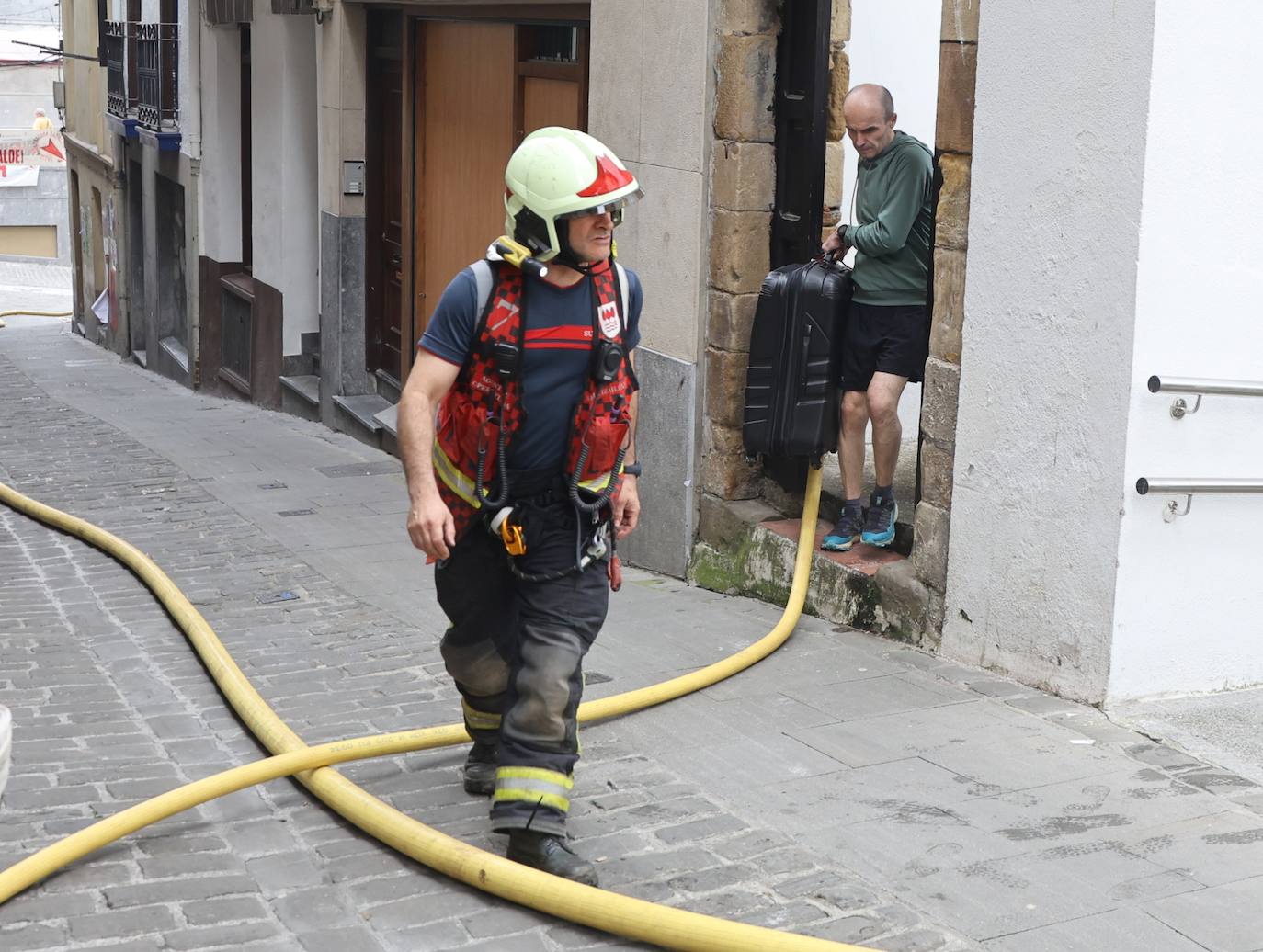 Las imágenes del incendio en Mutriku