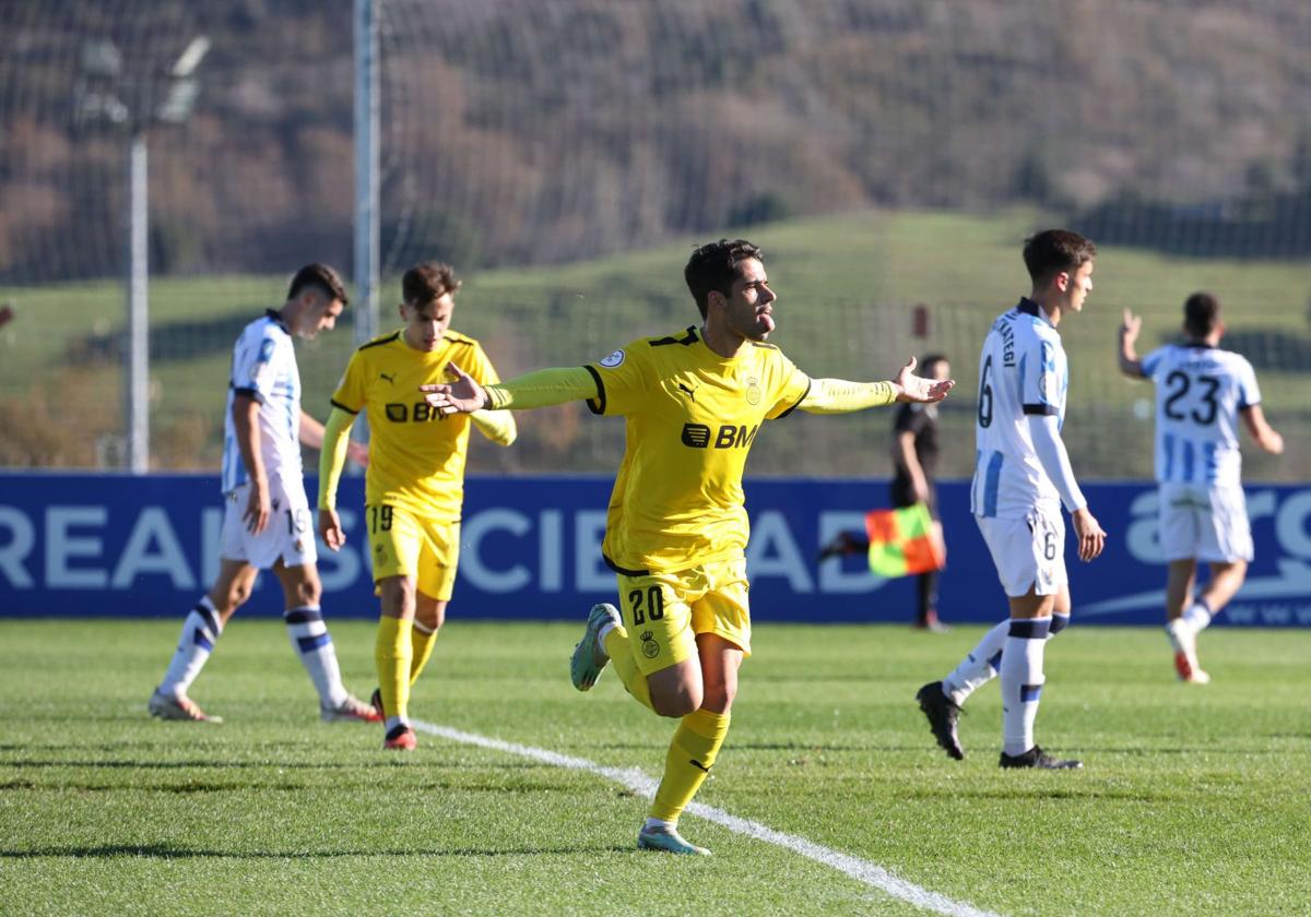 Alberto Solís celebra un gol ante el Sanse la pasada temporada