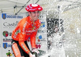 Gorka Izagirre celebra su primer triunfo en Ordizia, con el Euskaltel-Euskadi en 2010.