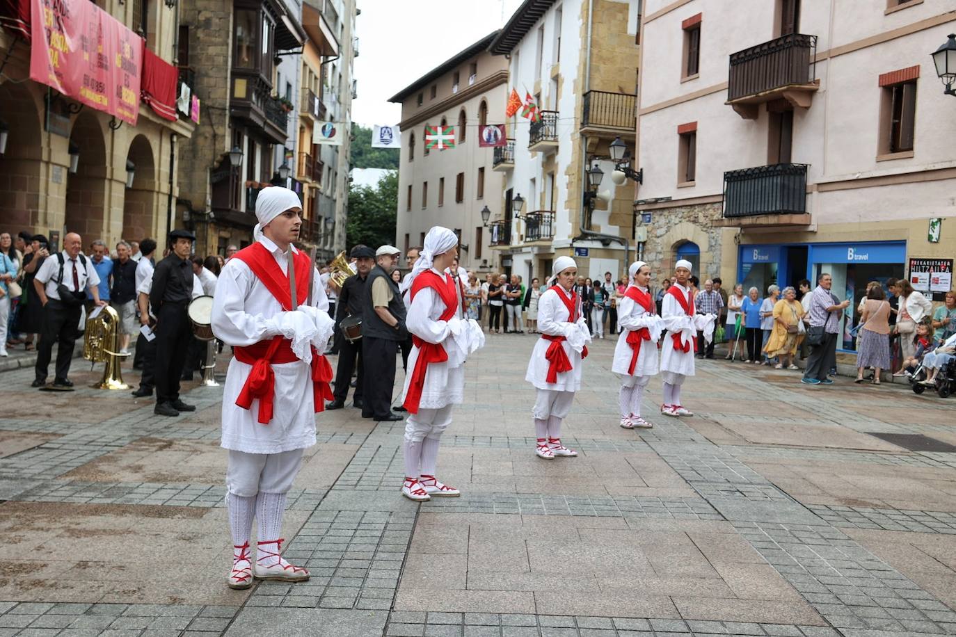 Errenteria despide por todo lo alto sus Madalenas