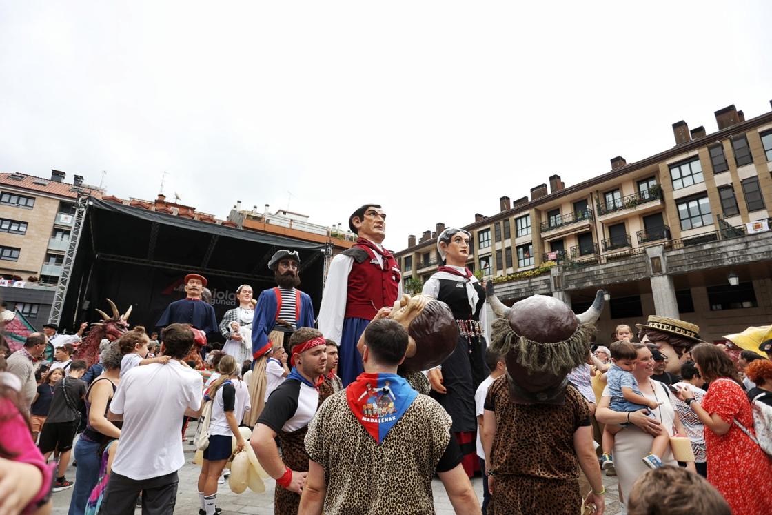 Errenteria despide por todo lo alto sus Madalenas