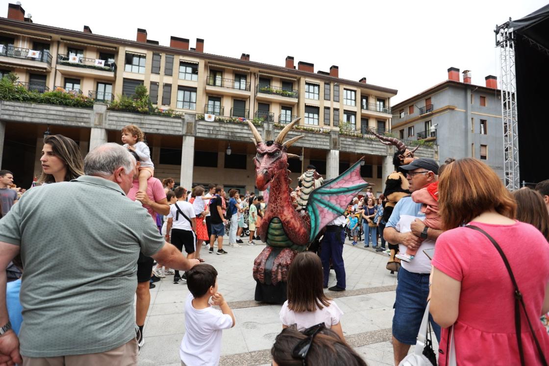 Errenteria despide por todo lo alto sus Madalenas