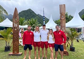 Un monstruo viene a ver a Criere, Erostarbe y González