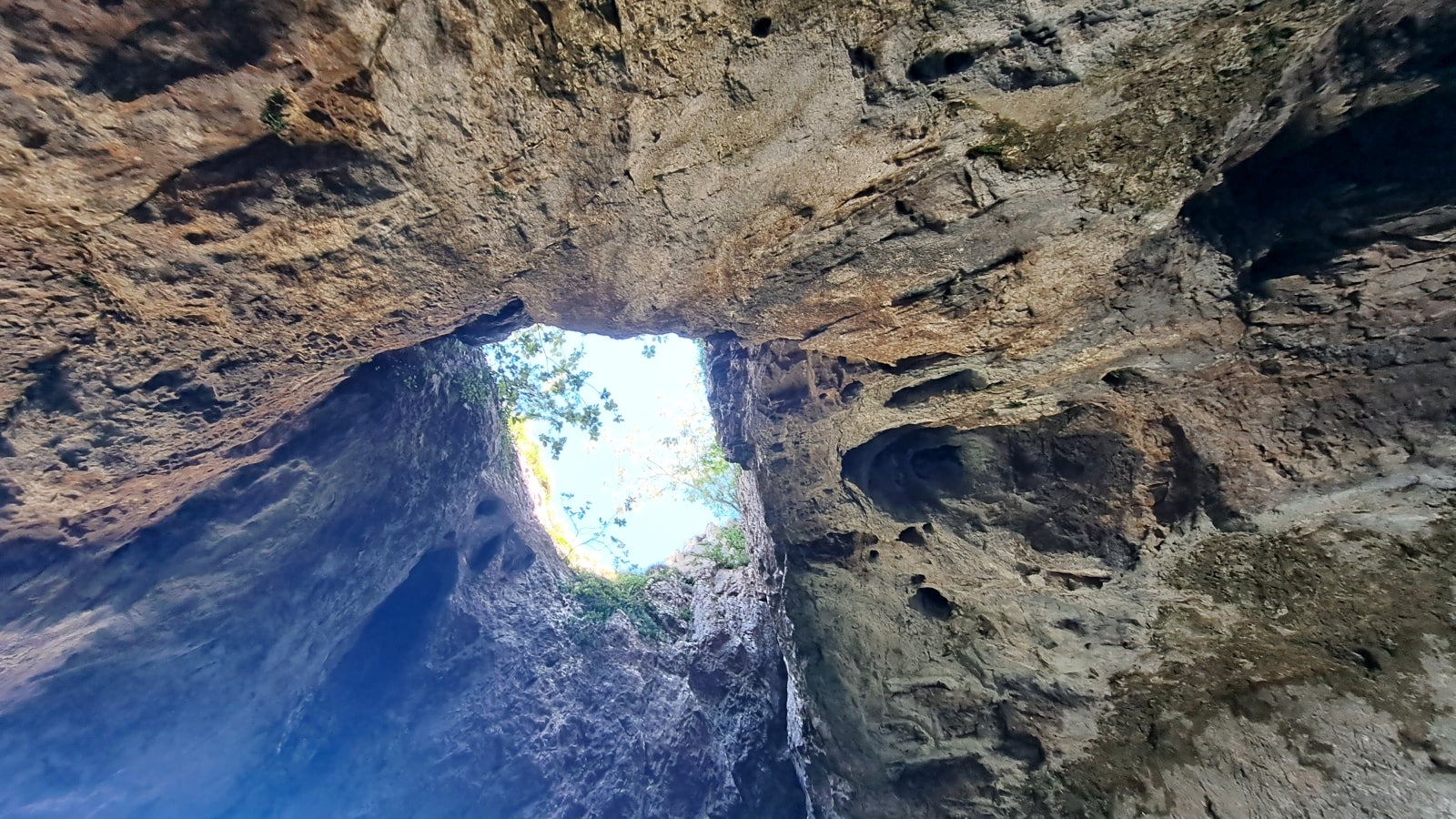 Udalatx, el gran escaparate de la muga