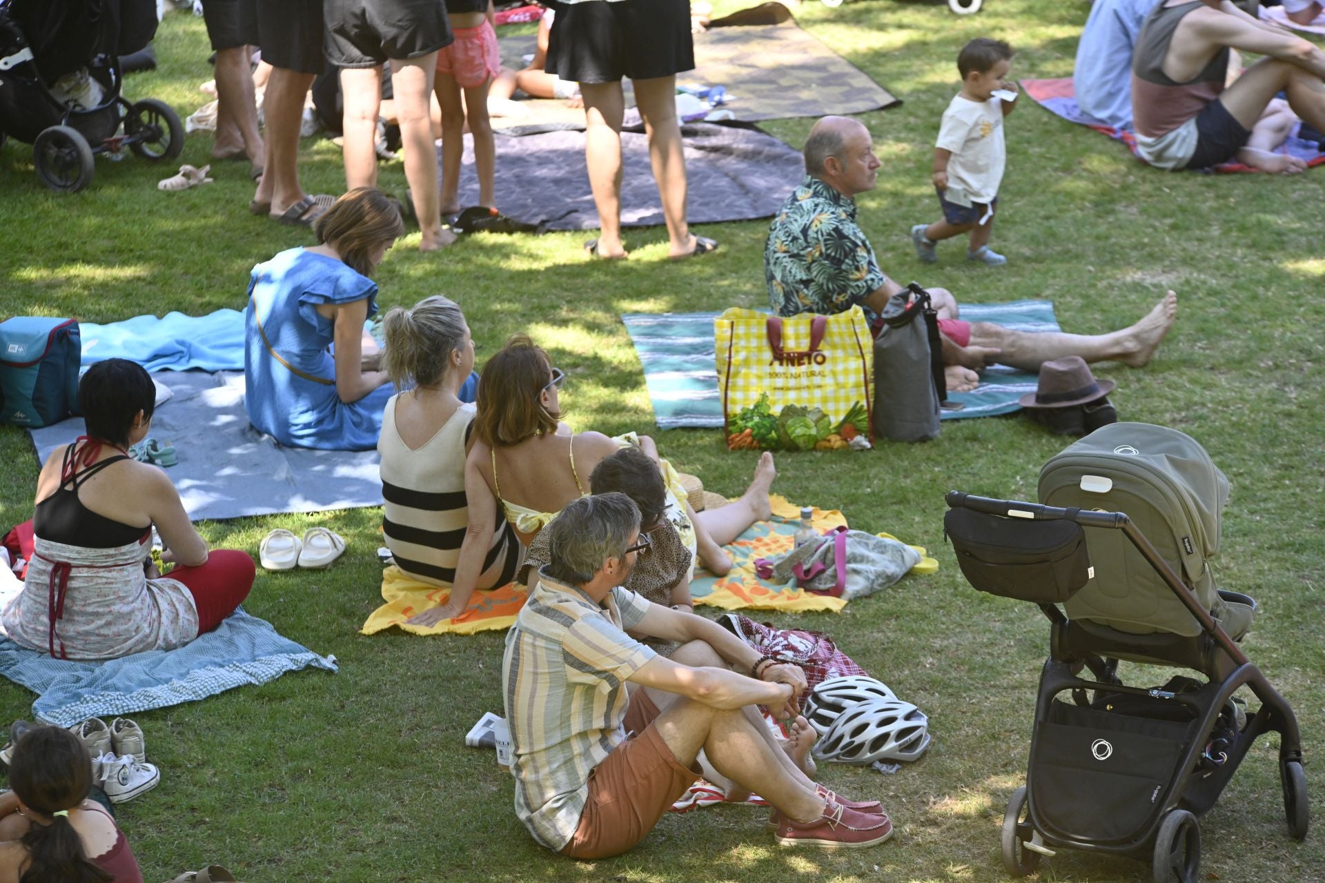 Buen ambiente en el arranque de Glad is the Day