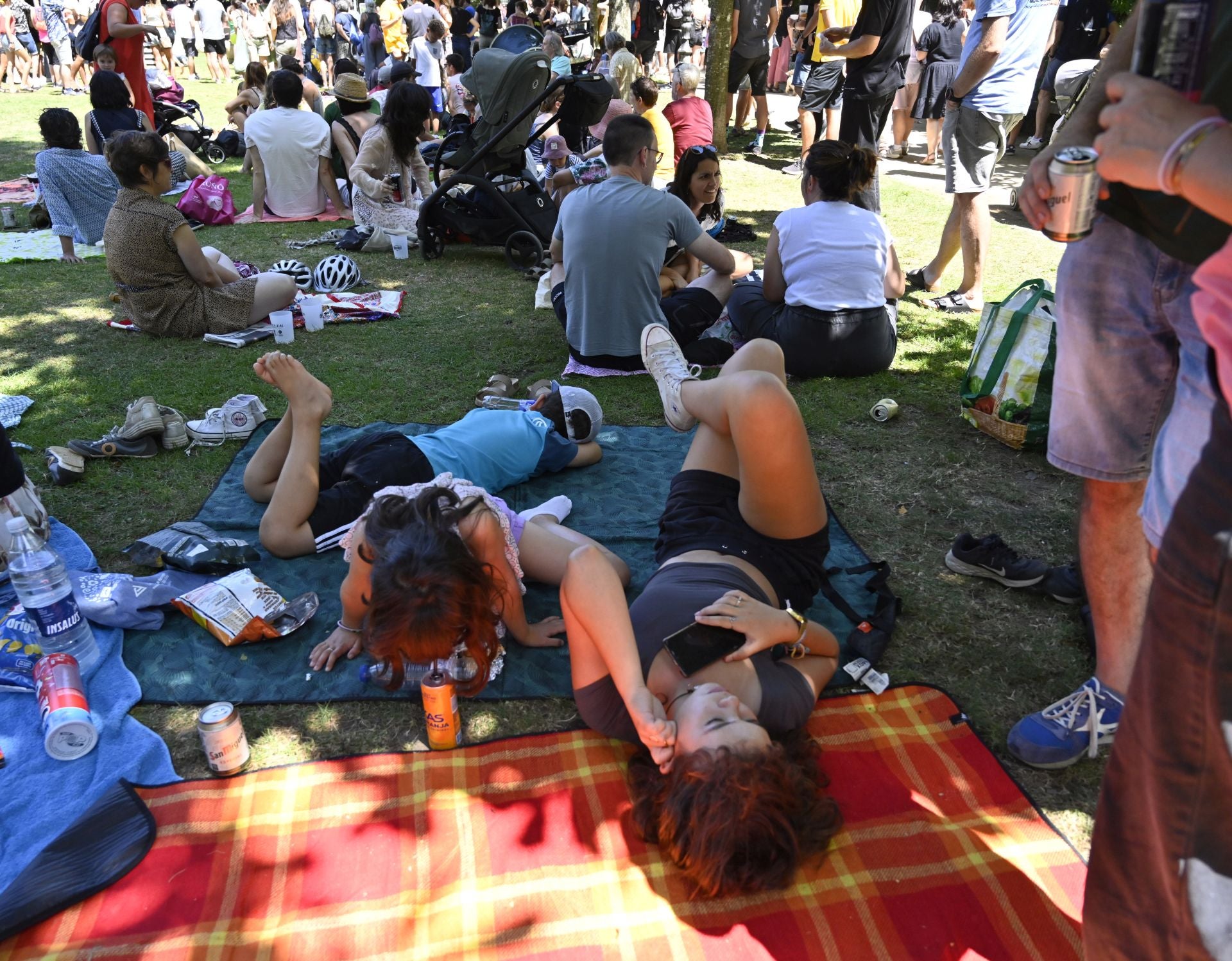 Buen ambiente en el arranque de Glad is the Day