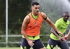 Mikel Merino se empleó al máximo desde el primer día en su regreso al trabajo después de las vacaciones.