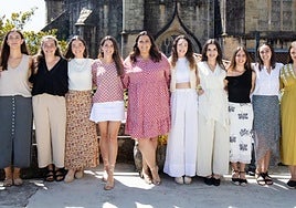 Fotografía oficial de las cantineras el Alarde de Hondarribia