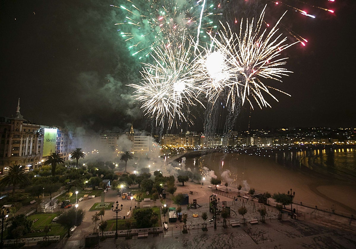Los fuegos artificiales mantendrán cortado el centro de Donostia todas las noches