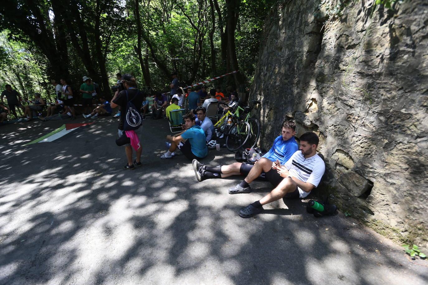 La afición vibra en el muro de Pillotegi