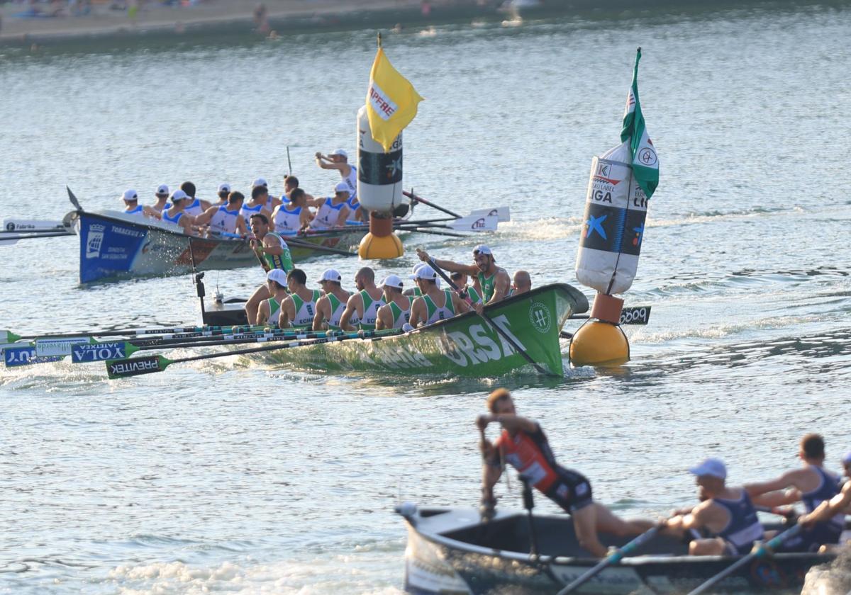 Hondarribia realiza una ciaboga entre Donostiarra y Urdaibai.