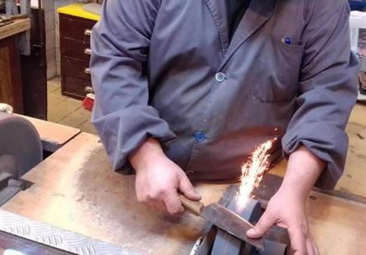 La Ertzaintza alerta de nuevos casos en Gipuzkoa de la «estafa del afilador»