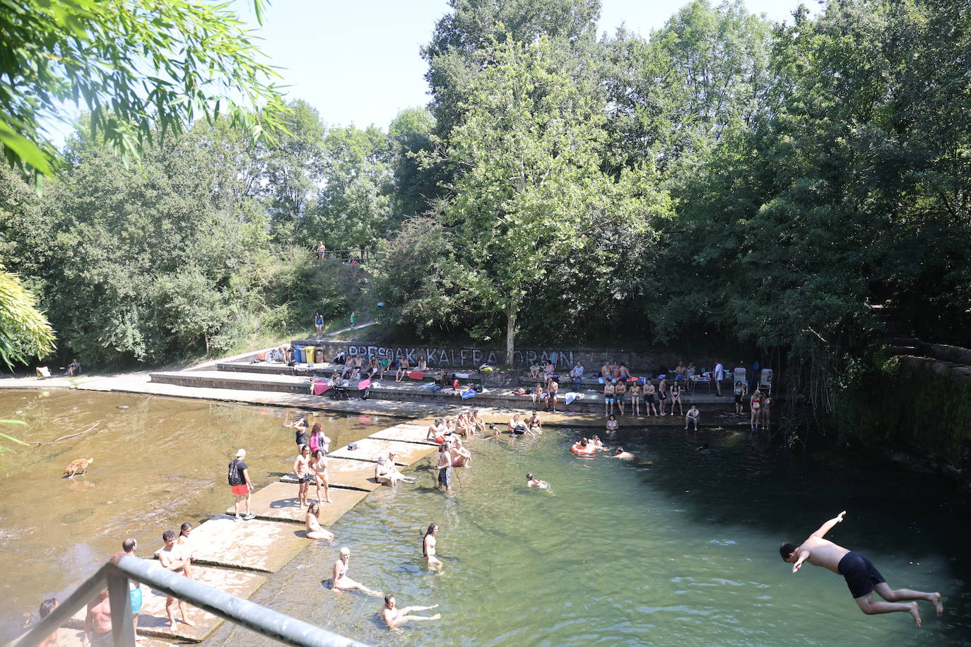 Los ríos, el mejor lugar para huir del calor en el interior