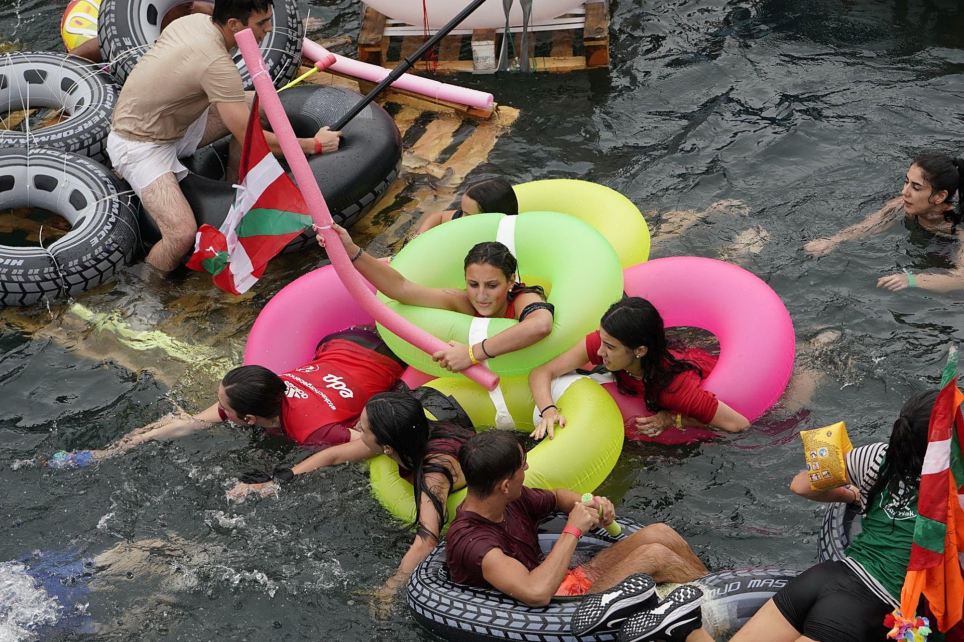 Las mejores imágenes del Abordaje Pirata