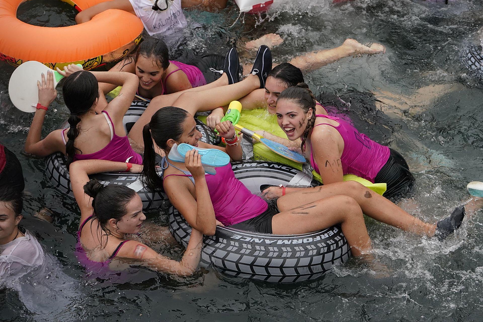 Las mejores imágenes del Abordaje Pirata