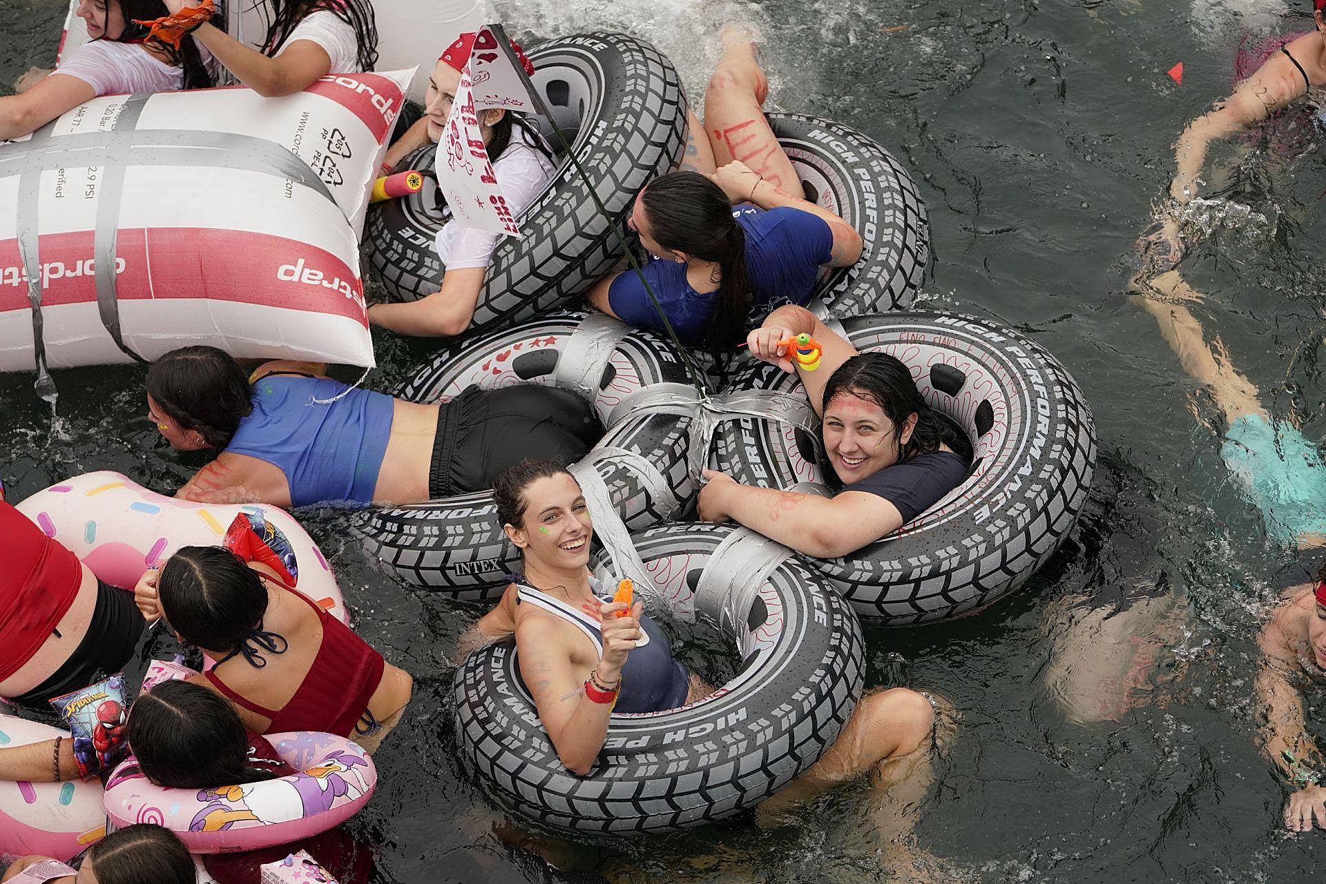 Las mejores imágenes del Abordaje Pirata