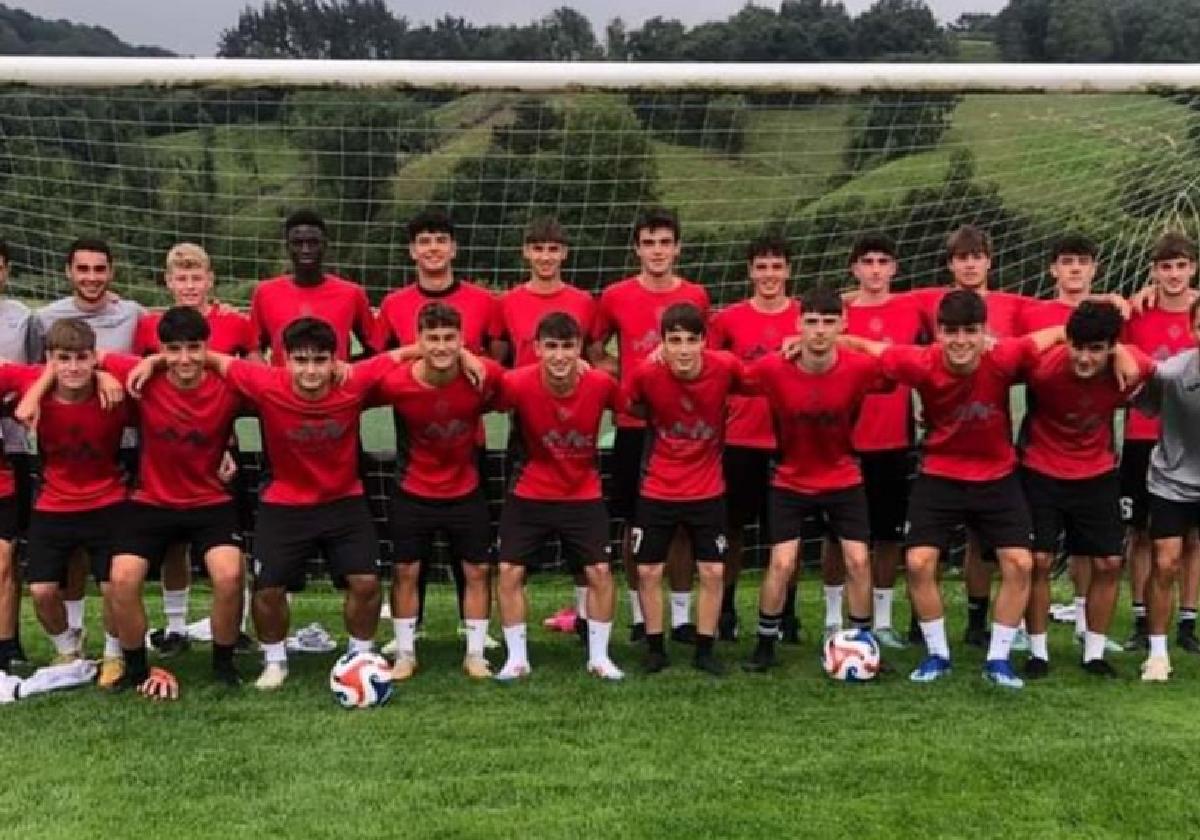 El equipo de la división nacional juvenil, con Jaime Colado como entrenador, es el único que viene entrenando. A partir de este martes, el división de honor.