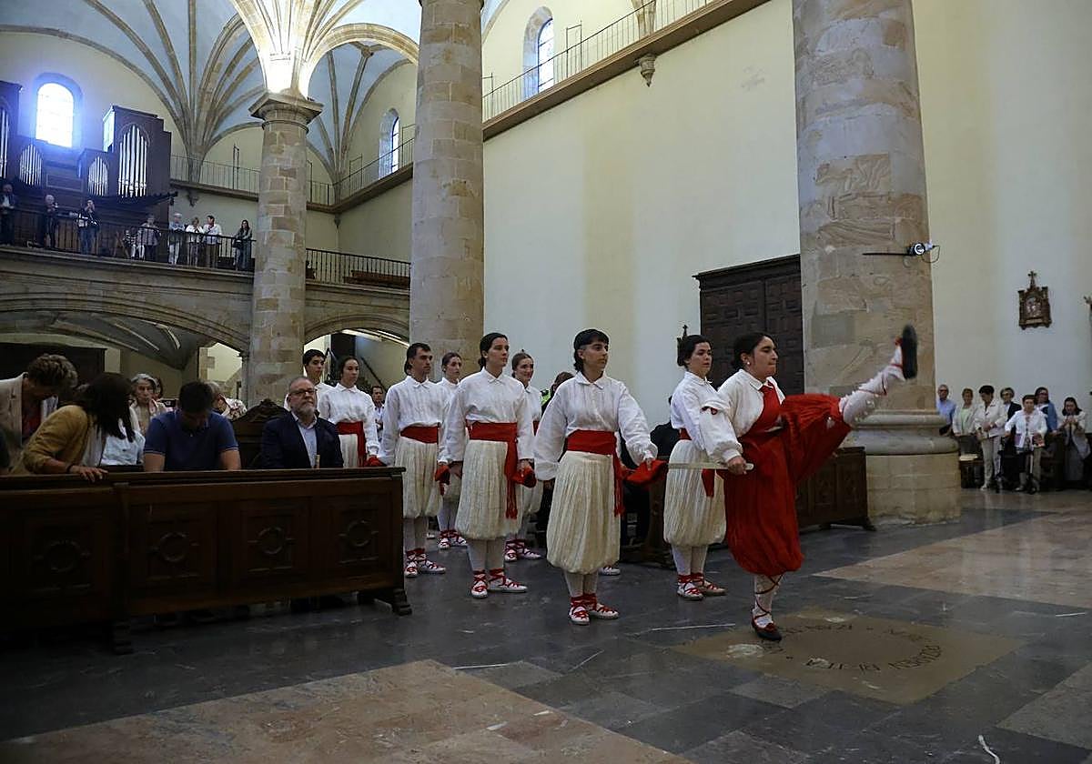 Ezpata-dantza en Zumarraga