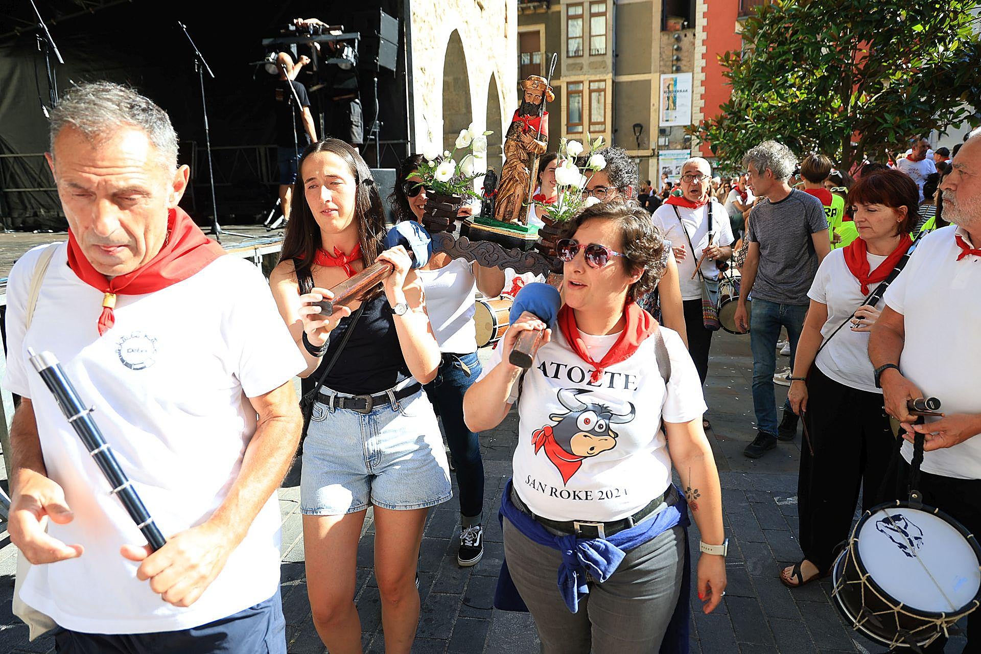 Deba celebra los Sanrokes por todo lo alto