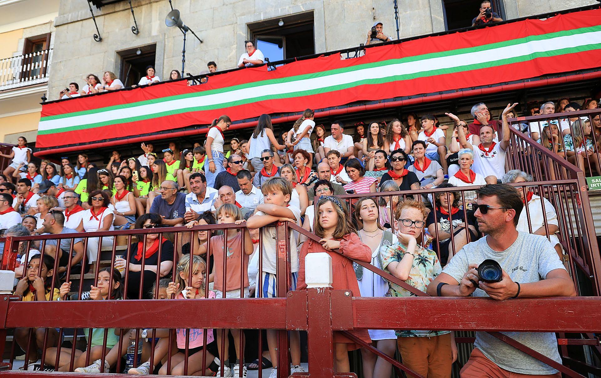 Deba celebra los Sanrokes por todo lo alto