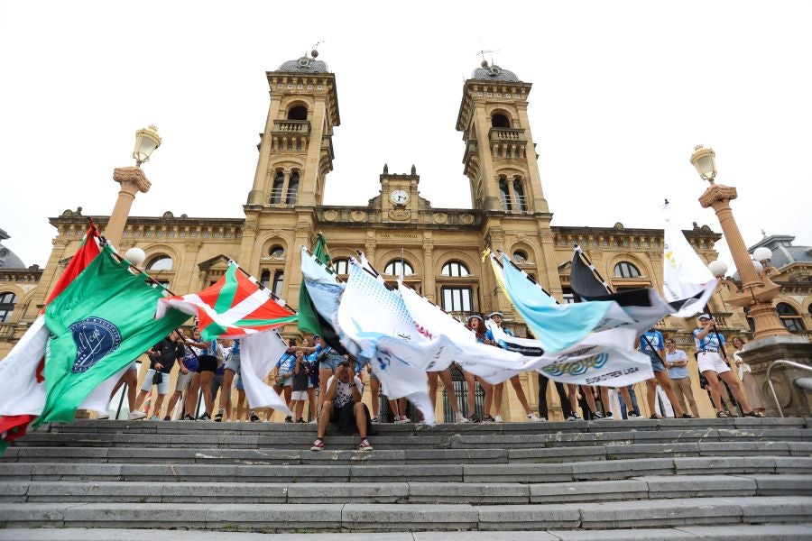 Las 15 banderas de Arraun Lagunak