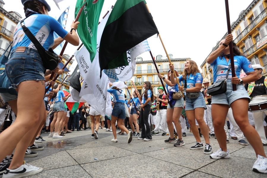 Las 15 banderas de Arraun Lagunak