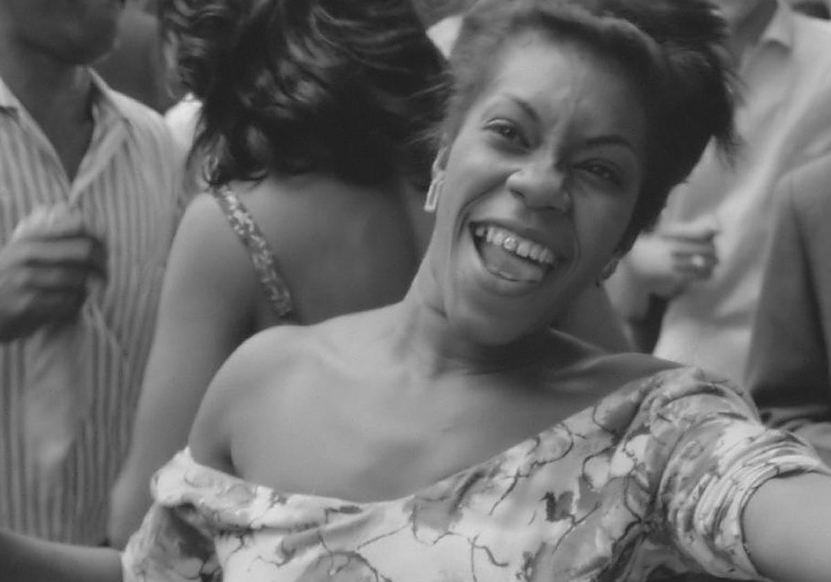 Un fotograma de la película 'Los del baile' (1965) de Nicolás Guillén Landrián.