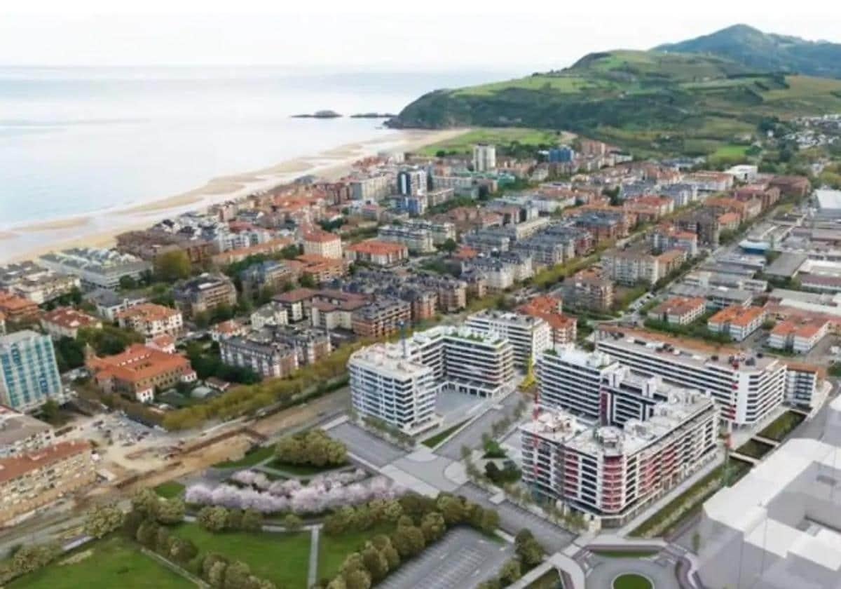 Vista aérea de la localidad de Zarautz.