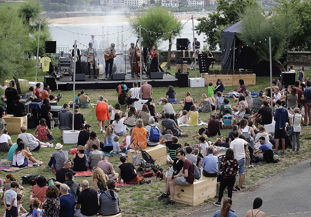 Concierto del festival Musika Parkean