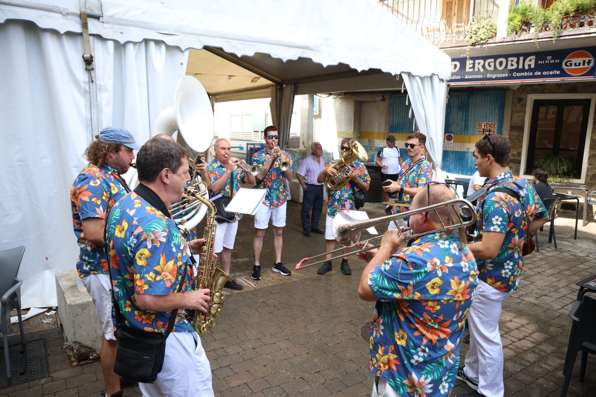 Gran ambiente en Ergobia por las fiestas de San Bartolomé