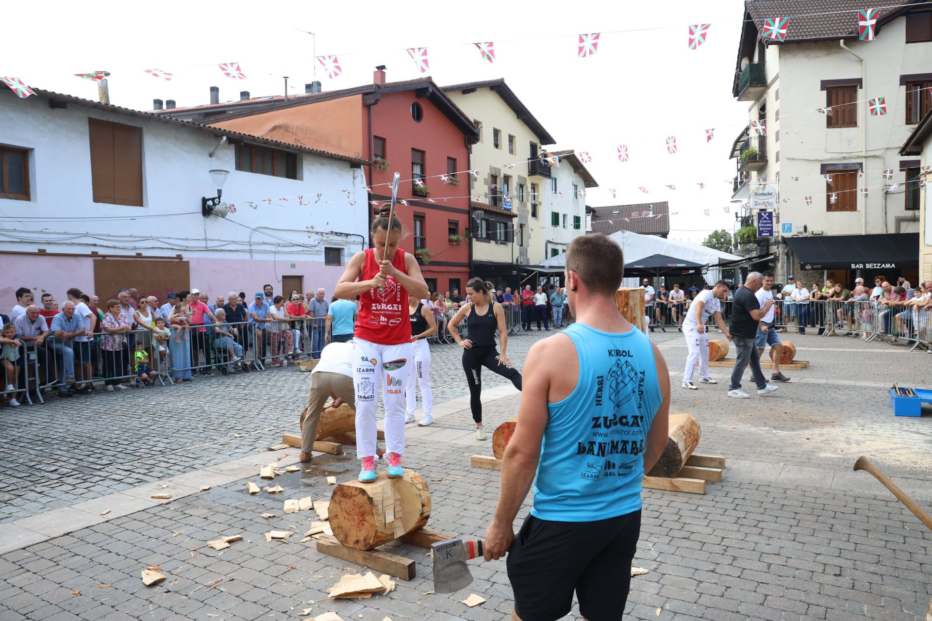 Gran ambiente en Ergobia por las fiestas de San Bartolomé