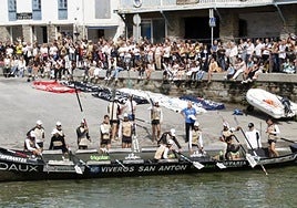 Arraunlariak agurtzera altxerria joango da marea marroia.