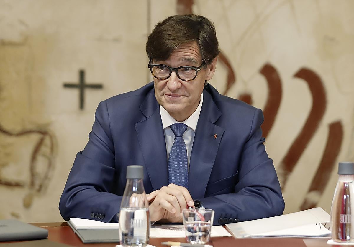 Salvador Illa en la primera reunión de su nuevo Govern de la Generalitat.