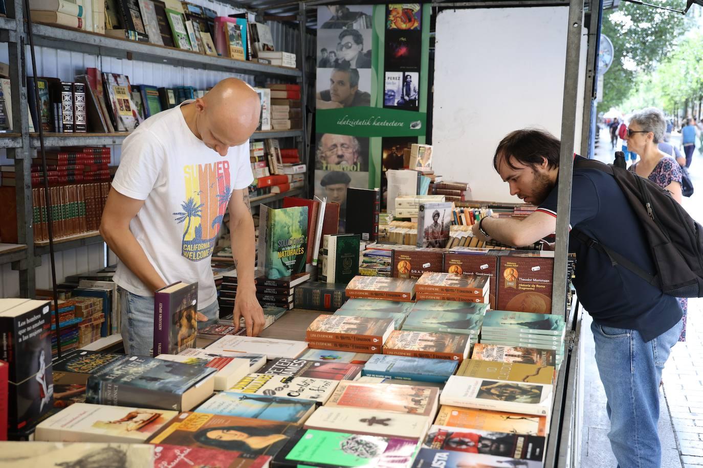 La feria del Libro Antiguo y de Ocasión, en imágenes