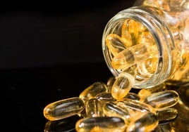 Especialistas advierten sobre efectos adversos de algunos suplementos de omega-3