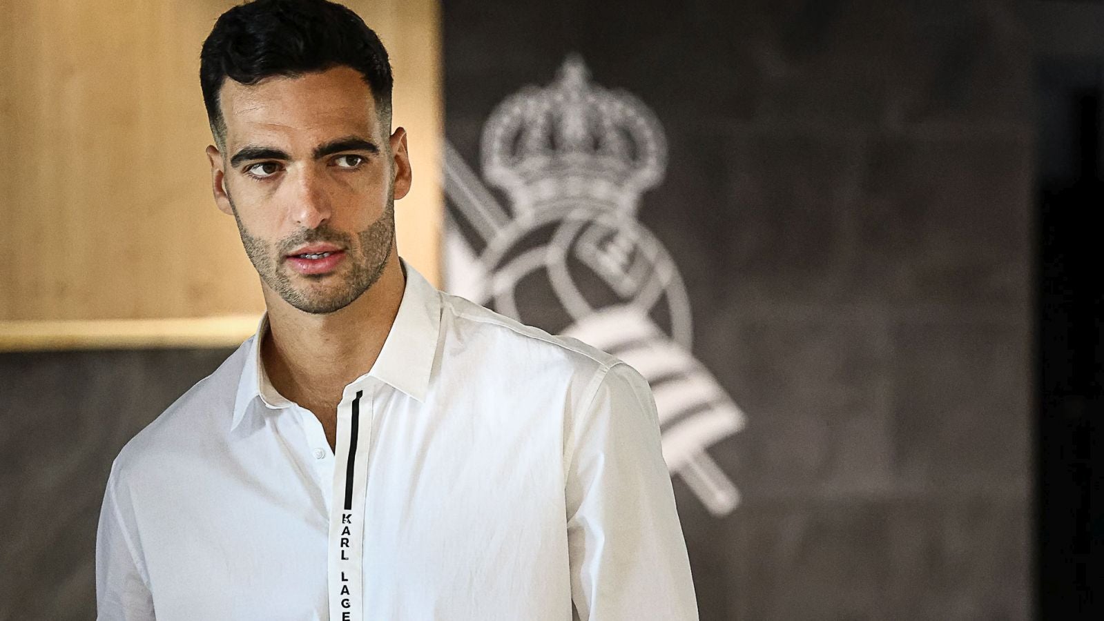 Las imágenes de la despedida de Mikel Merino de sus compañeros