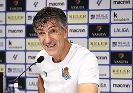 Imanol Alguacil, durante la rueda de prensa de este martes en la sala de prensa de Zubieta.