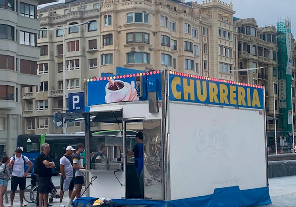 «Nos huele la ropa a churros»