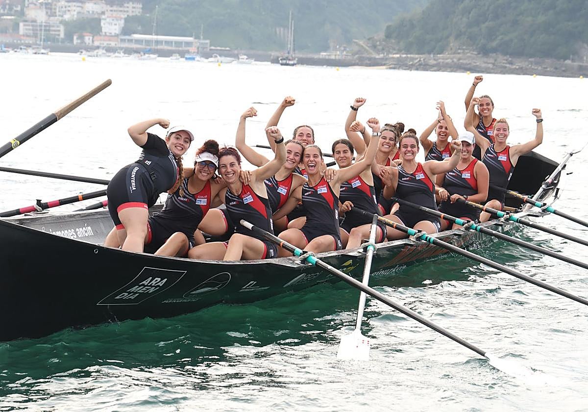 Las remeras de Hibaika celebran su duodécima clasificación consecutiva para disputar la Bandera de La Concha.