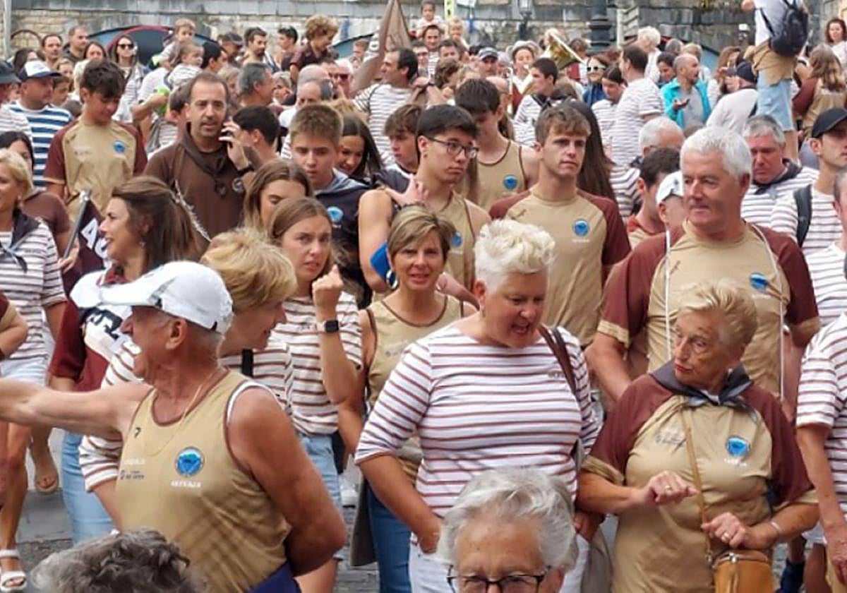 Marea marroiak Getariatik Donostiara joateko garraio publikoa izango du, zerbitzu bereziekin.