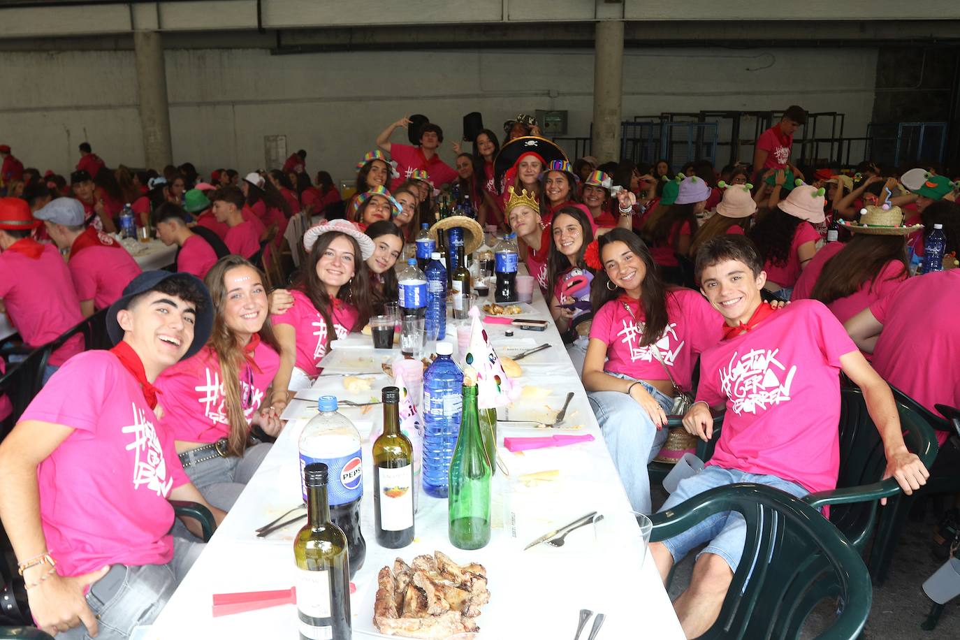 Las mejores imágenes del Día de la Adolescencia y la Juventud de las fiestas de San Bartolomé