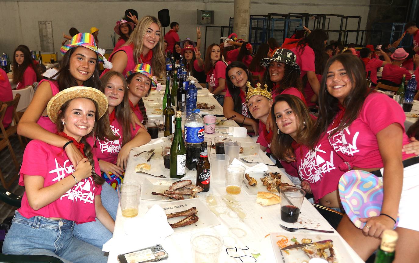 Las mejores imágenes del Día de la Adolescencia y la Juventud de las fiestas de San Bartolomé
