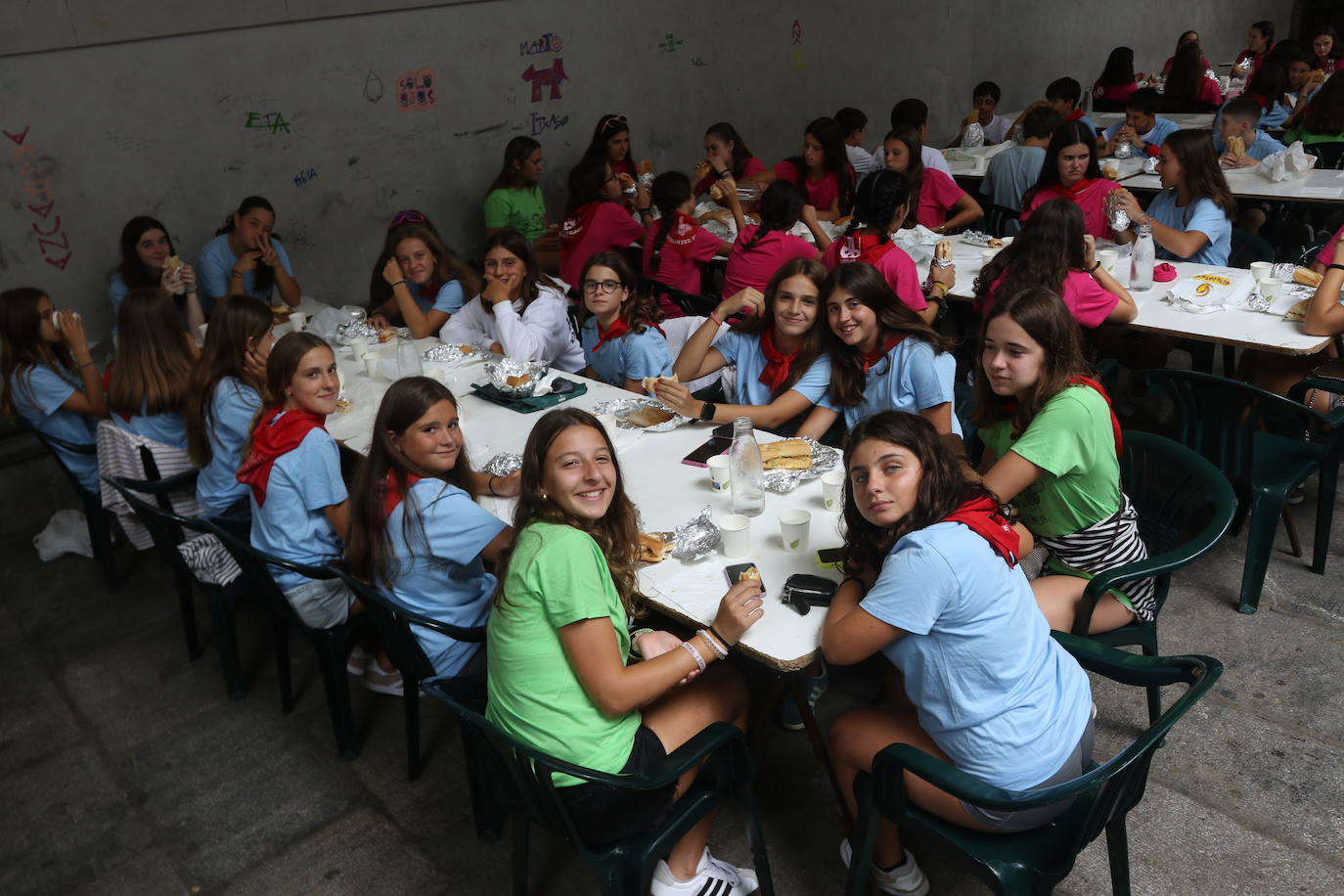 Las mejores imágenes del Día de la Adolescencia y la Juventud de las fiestas de San Bartolomé