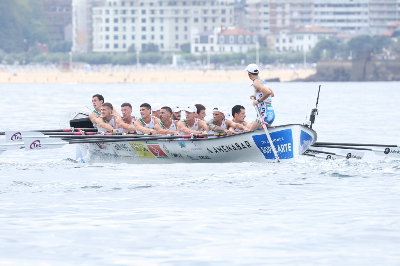 Las mejores imágenes de la regata masculina