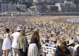 Imagen de la playa de La Concha durante este verano en San Sebastián.