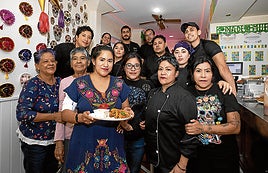 La taquería está gestionada por Betsy Trejo Salinas y su familia.